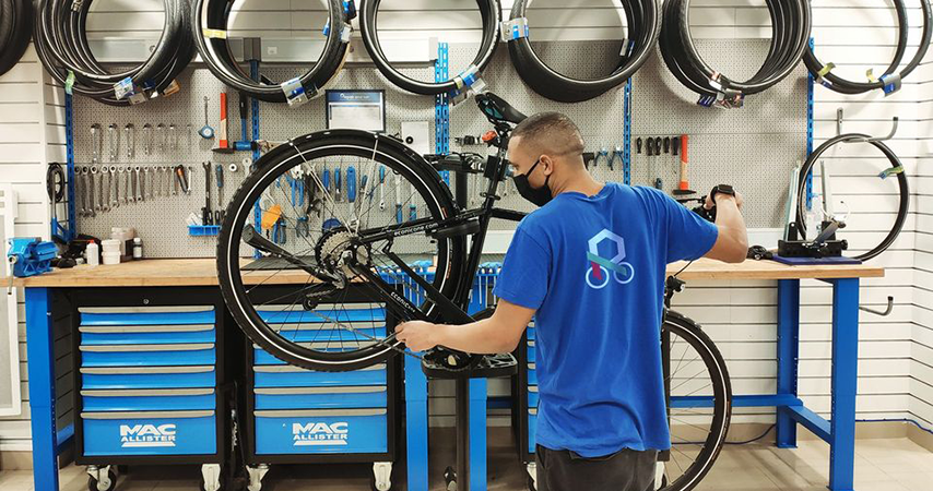 DARTY Repair and run Republique - Vente et réparation de vélos et cycles - Paris